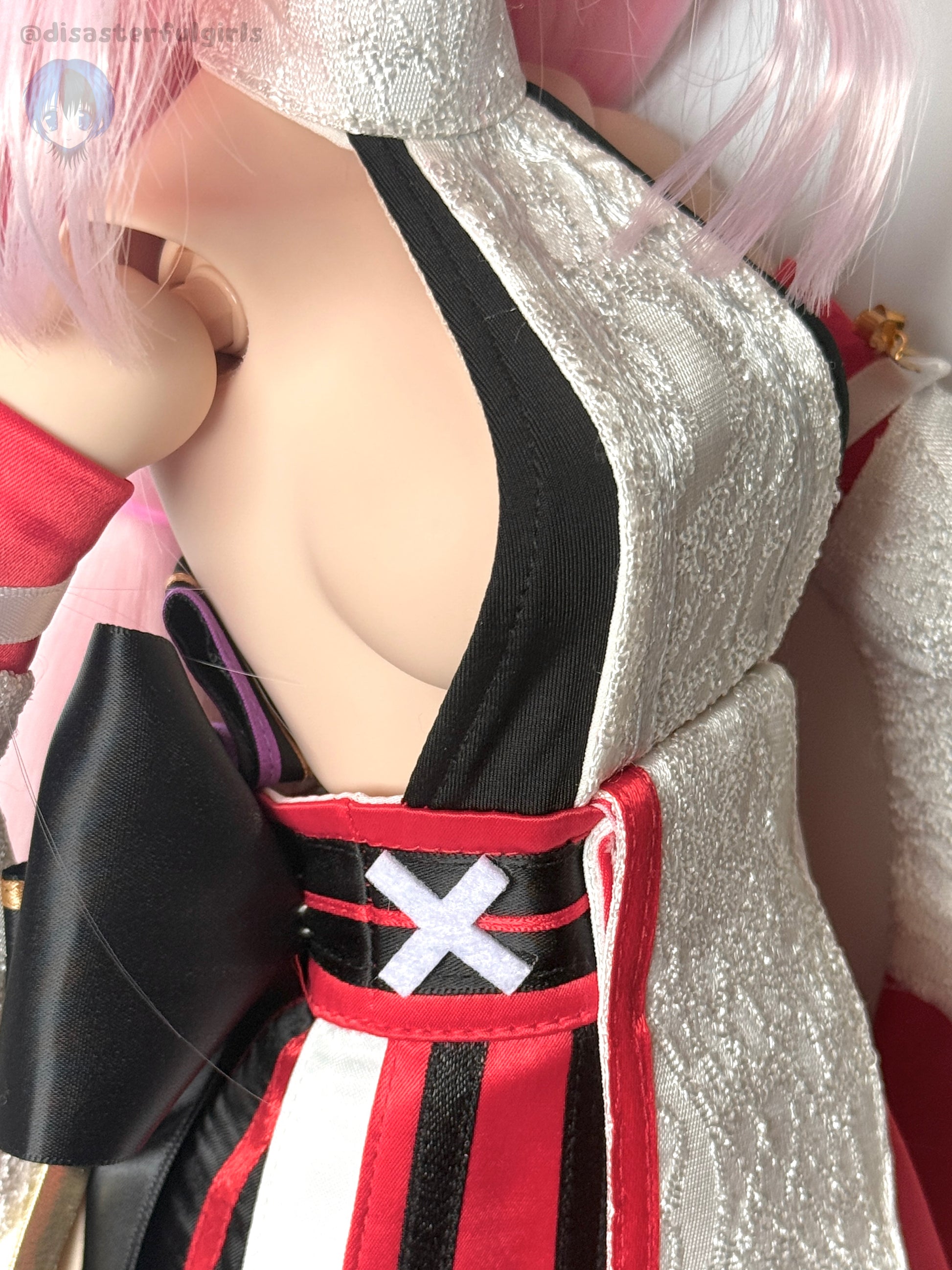 OOAK Yae Miko Full Set Doll (Dollfie Dream Sister 1/3 MJD in FLESH)