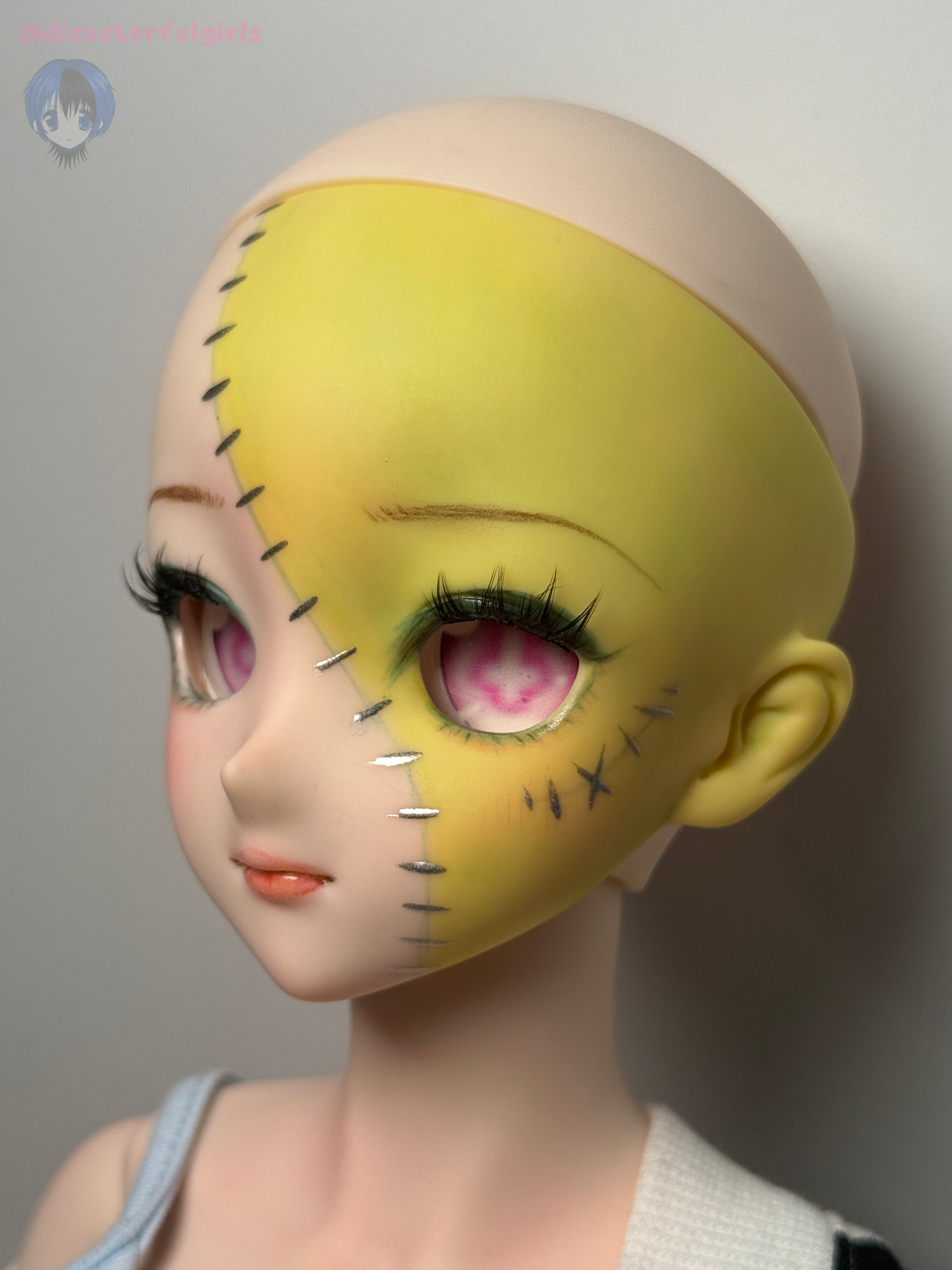 OOAK DDH-09 “Zombie Grrrl” Dollfie Dream Head