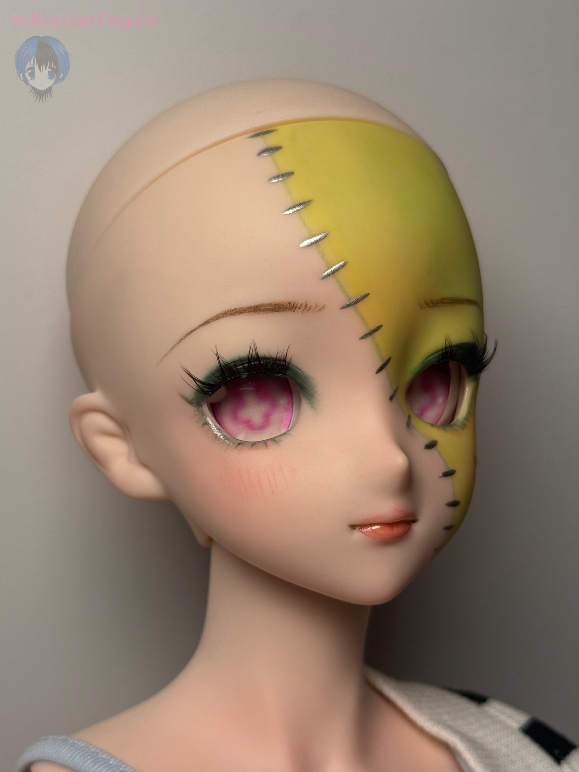 OOAK DDH-09 “Zombie Grrrl” Dollfie Dream Head