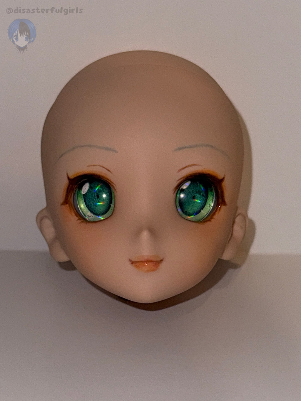 SOLD OUT!! OOAK Gumi Vocaloid 1/3 doll head (DDH-06 Flesh Dollfie Dream head and eyes)