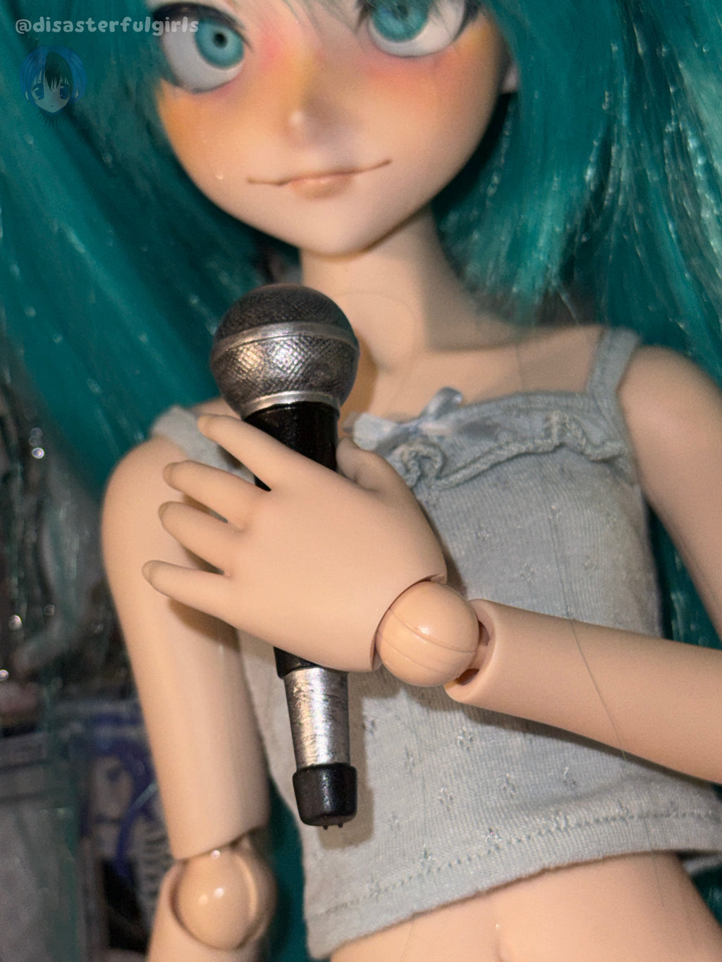 1/3 Scale BJD Microphone Prop for Smartdoll and Dollfie Dream