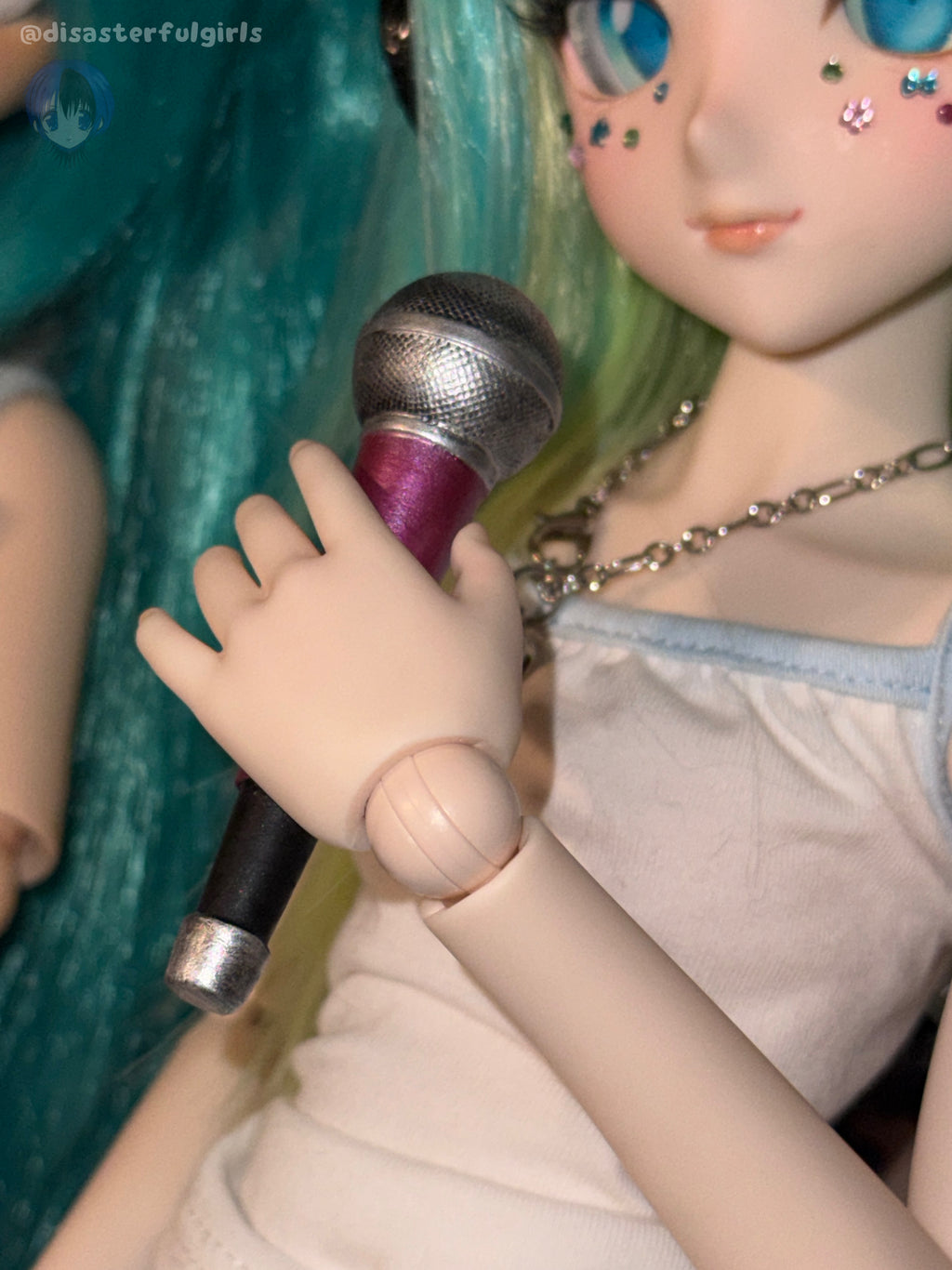 1/3 Scale BJD Microphone Prop for Smartdoll and Dollfie Dream