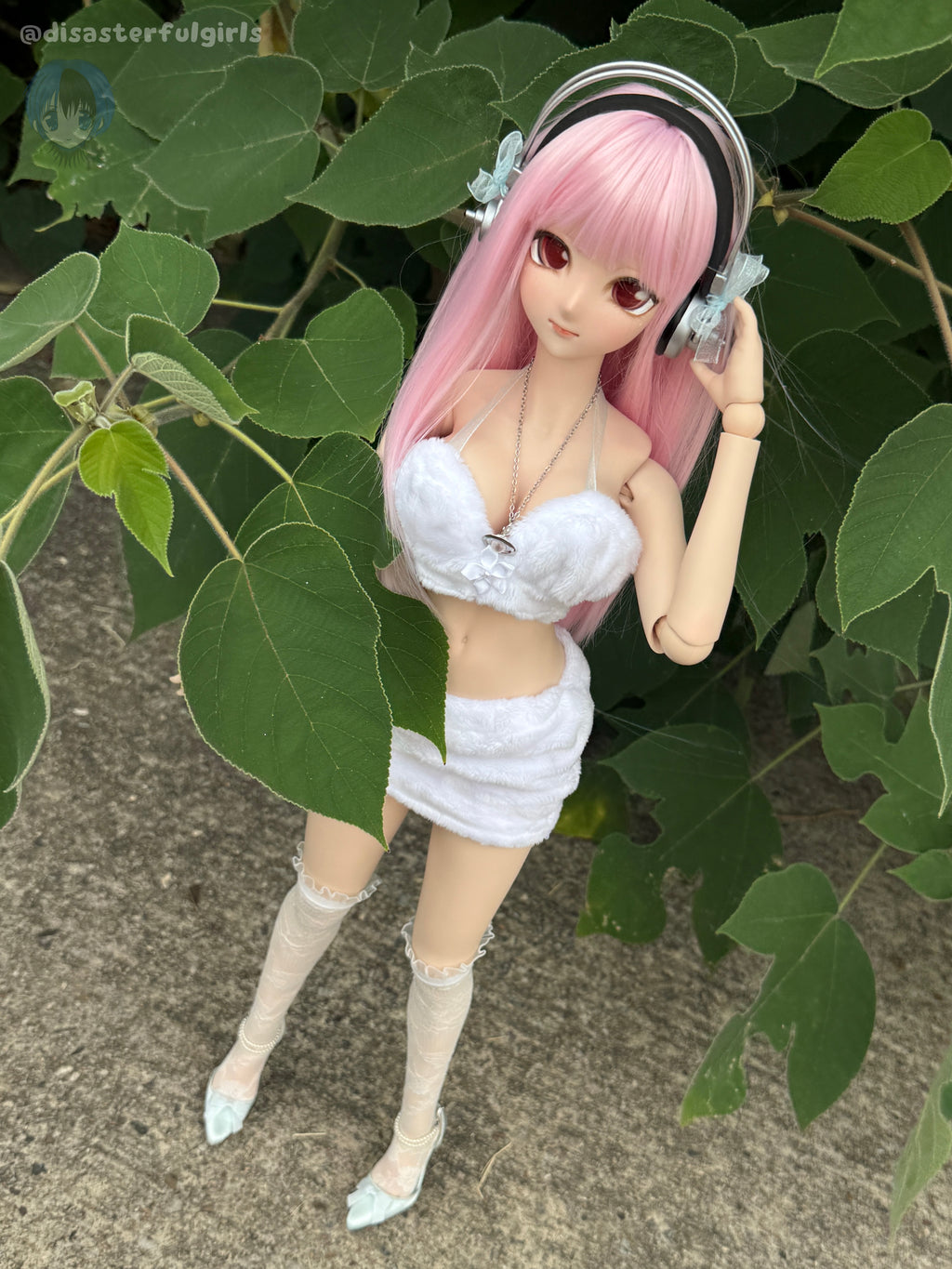 SOLD OUT!! Super Sonico Full Set Doll - “Angel” set (Dollfie Dream 1/3 MJD in FLESH)