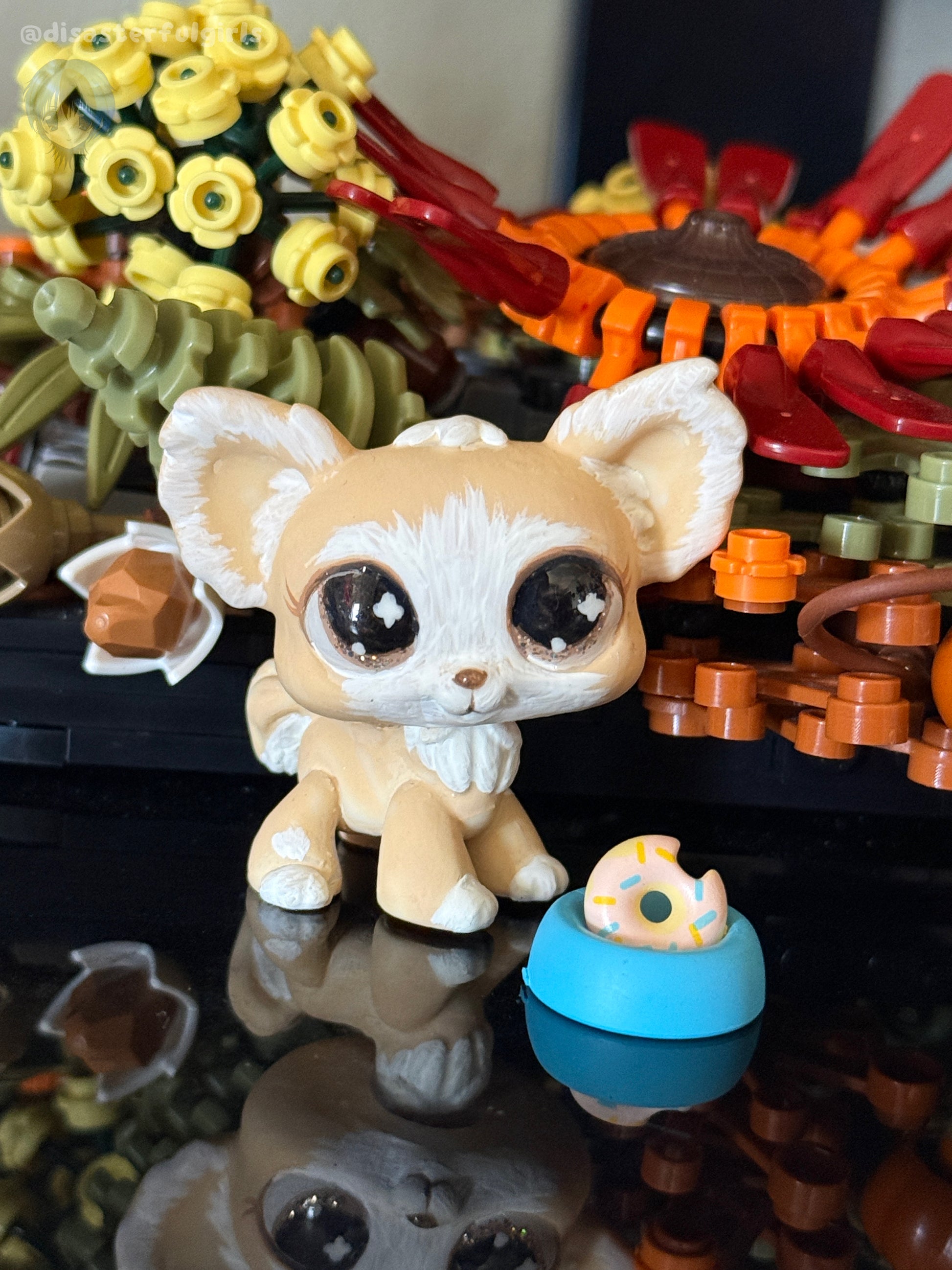 SOLD OUT! OOAK Littlest Pet Shop Tan & White Chihuahua