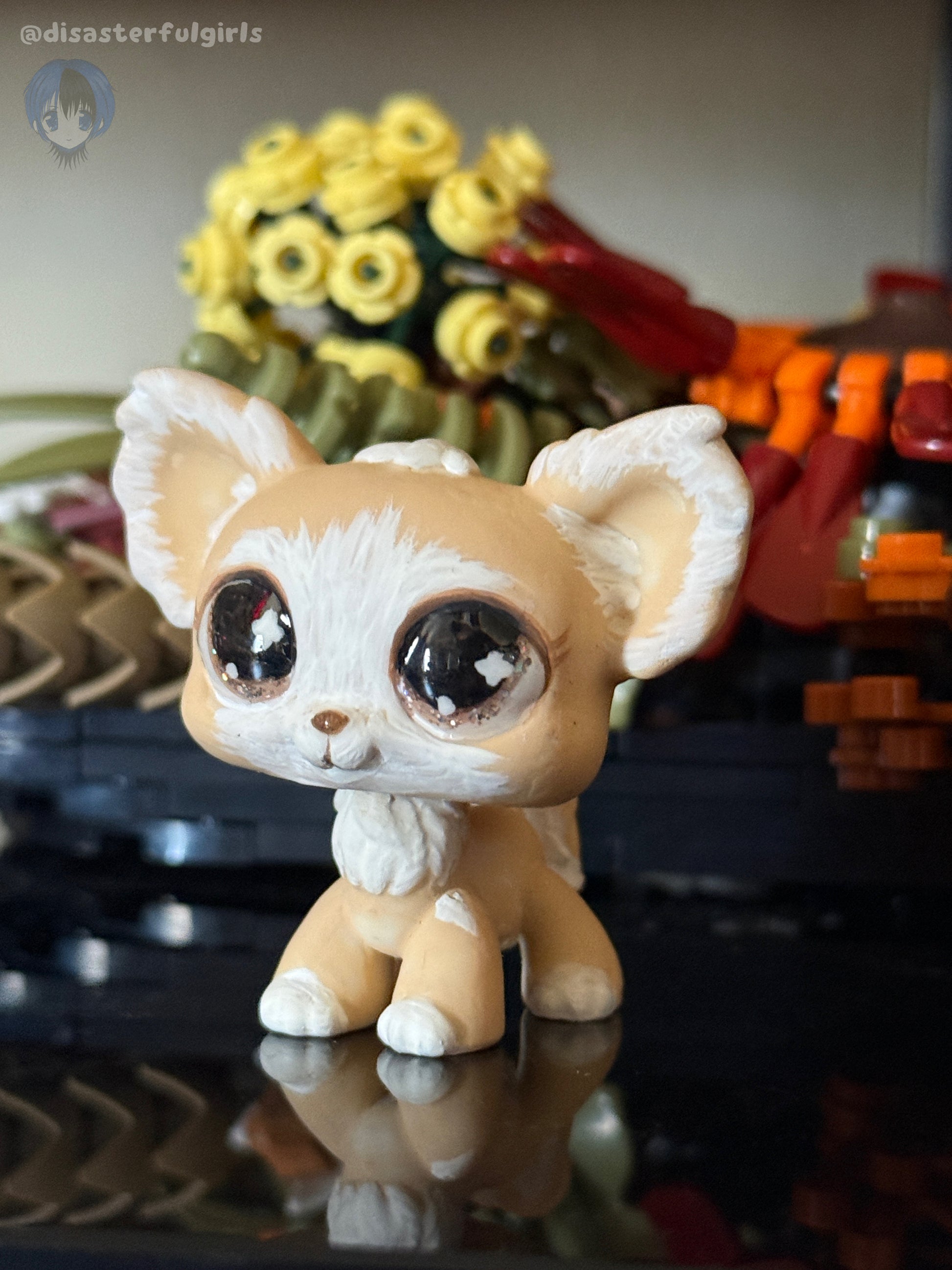 SOLD OUT! OOAK Littlest Pet Shop Tan & White Chihuahua