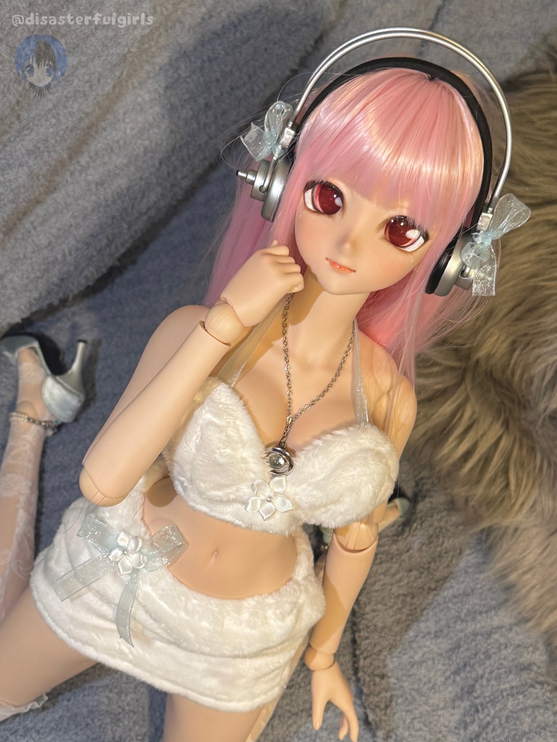 SOLD OUT!! Super Sonico Full Set Doll - “Angel” set (Dollfie Dream 1/3 MJD in FLESH)