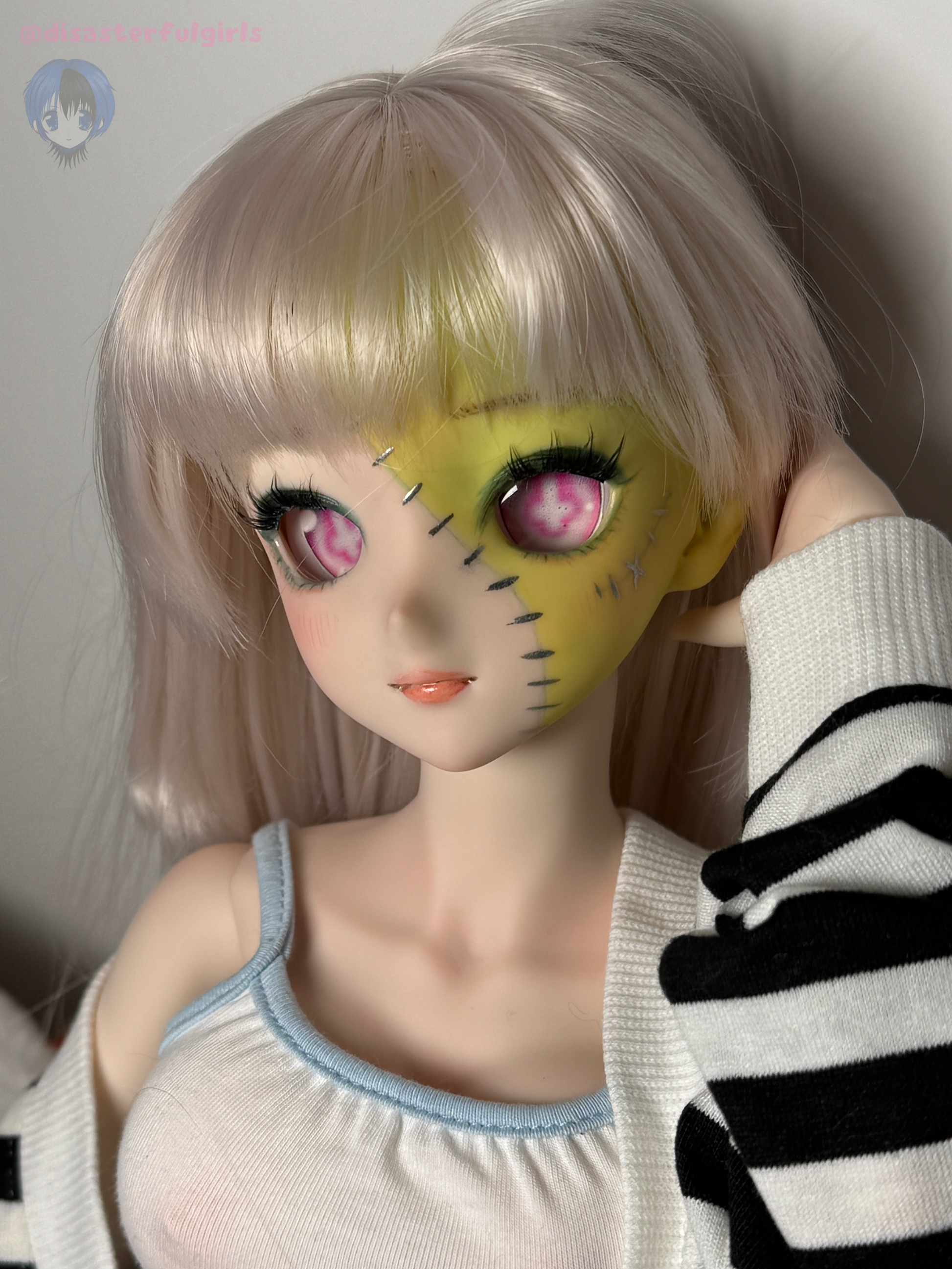 OOAK DDH-09 “Zombie Grrrl” Dollfie Dream Head