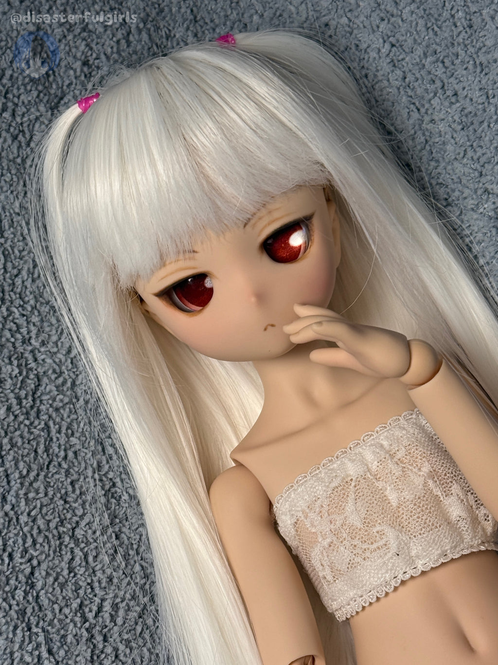 OOAK Mini Dollfie Dream DDH-29 Flesh 1/3 MJD (Red/Pink eyes)