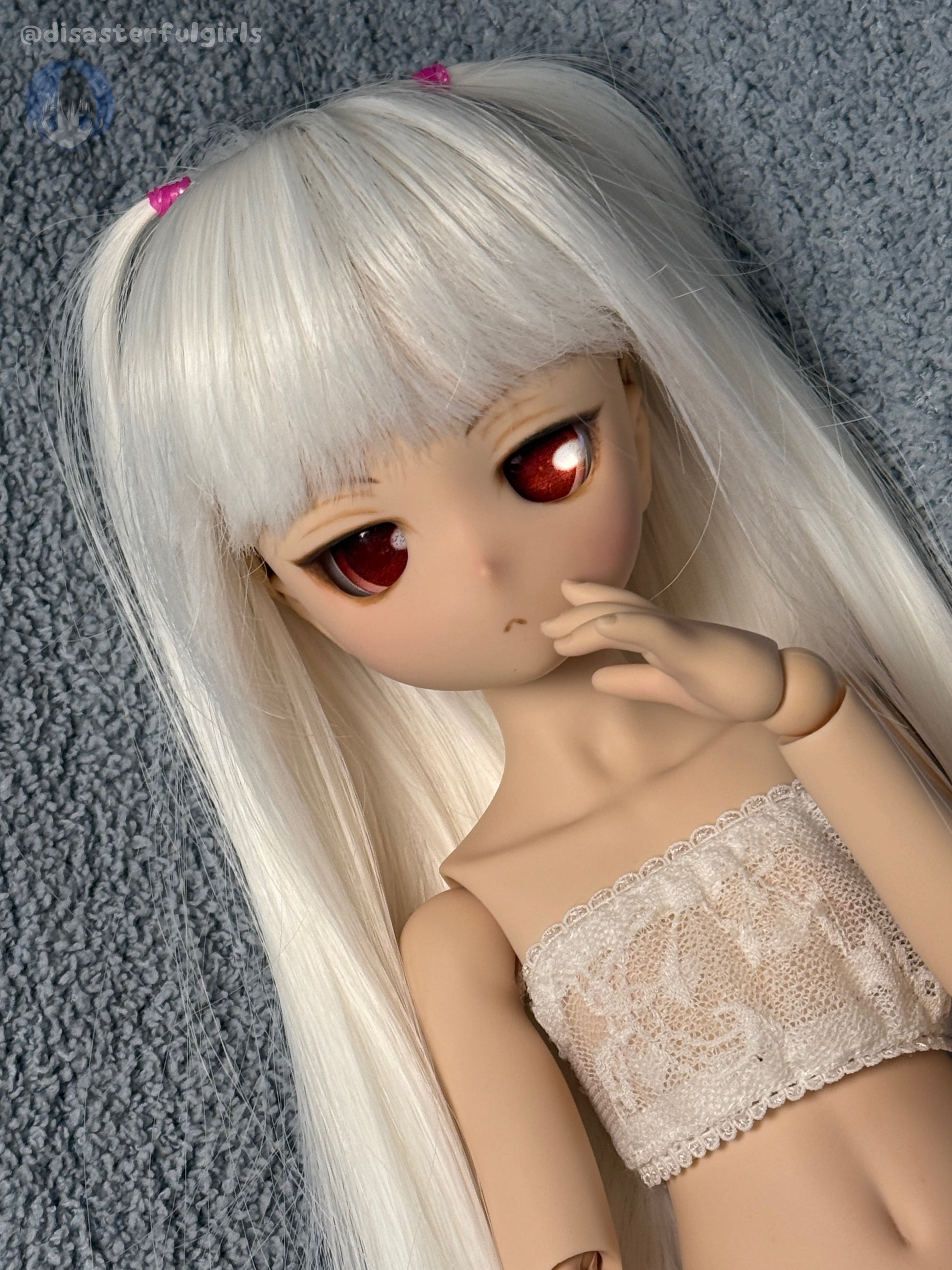 OOAK Mini Dollfie Dream DDH-29 Flesh 1/3 MJD (Red/Pink eyes)