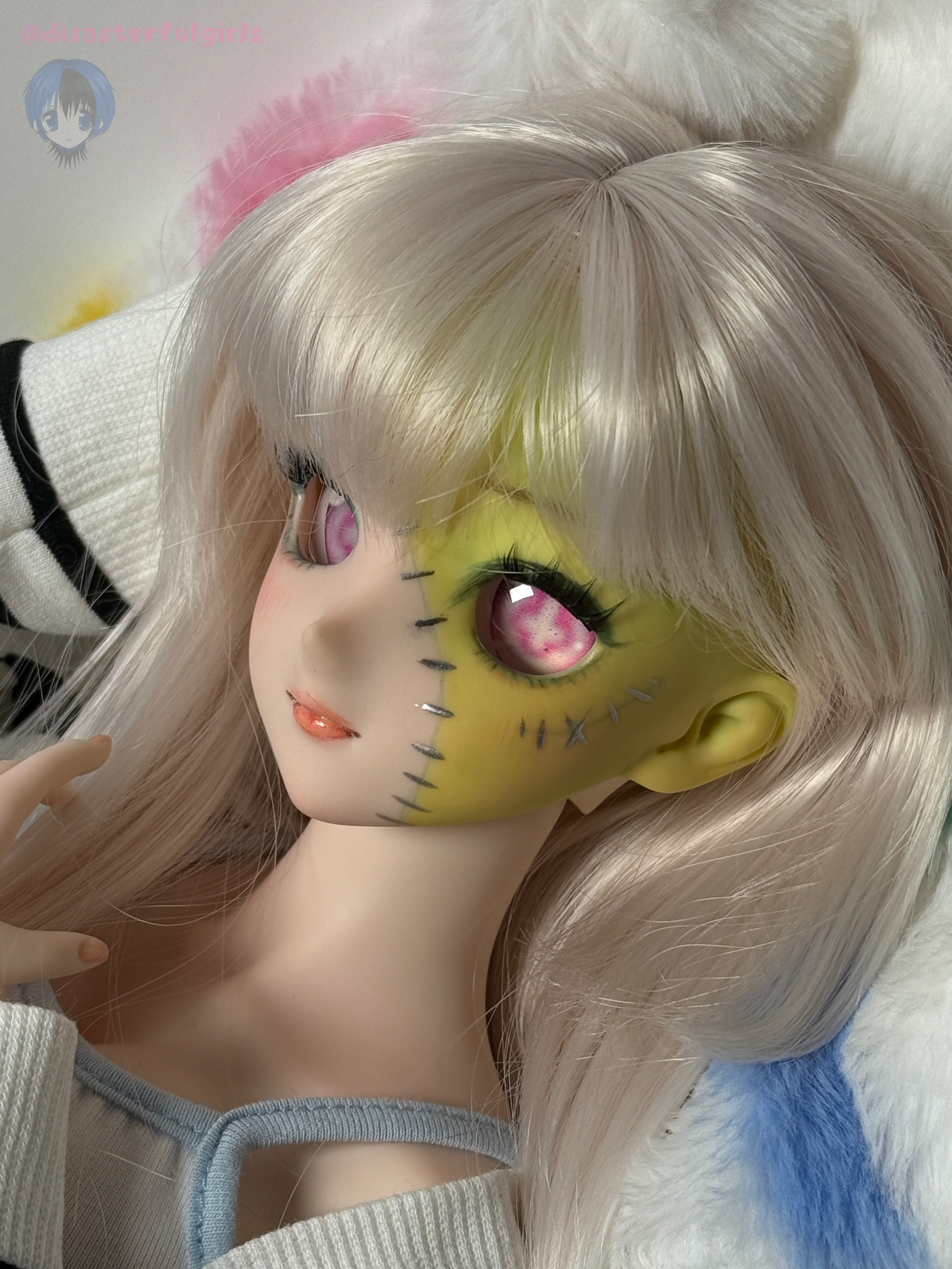 OOAK DDH-09 “Zombie Grrrl” Dollfie Dream Head