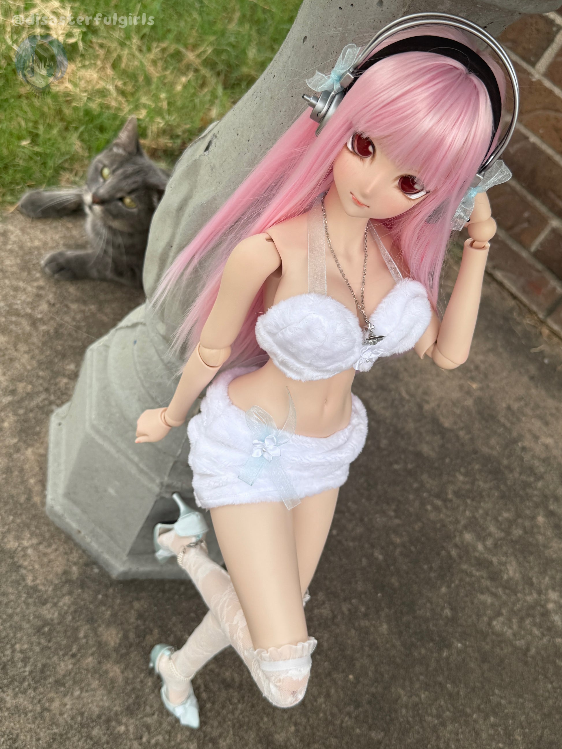 SOLD OUT!! Super Sonico Full Set Doll - “Angel” set (Dollfie Dream 1/3 MJD in FLESH)