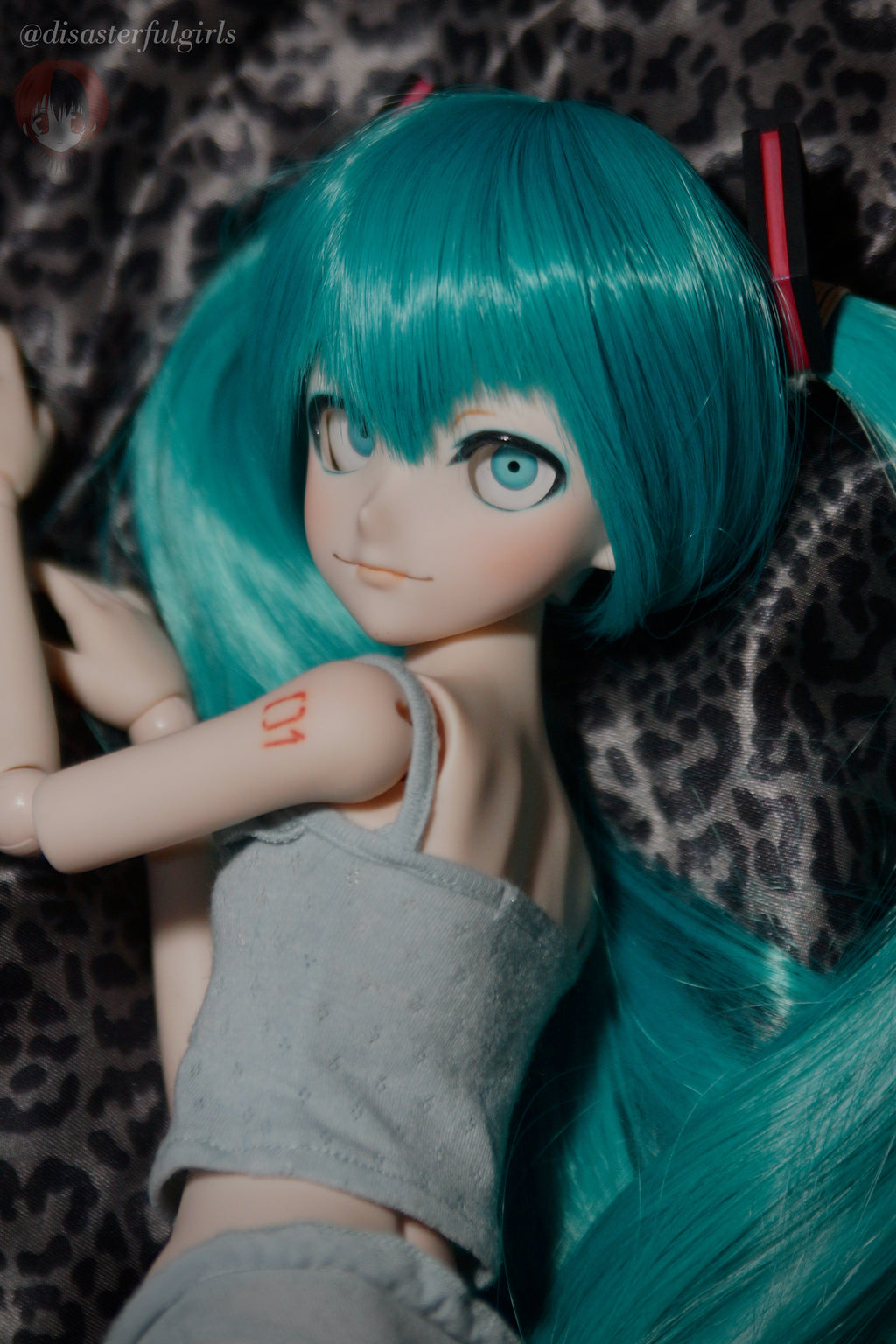 Creepy Miku Full Set Doll (Dollfie Dream Pretty DDH-09 Semi-White)