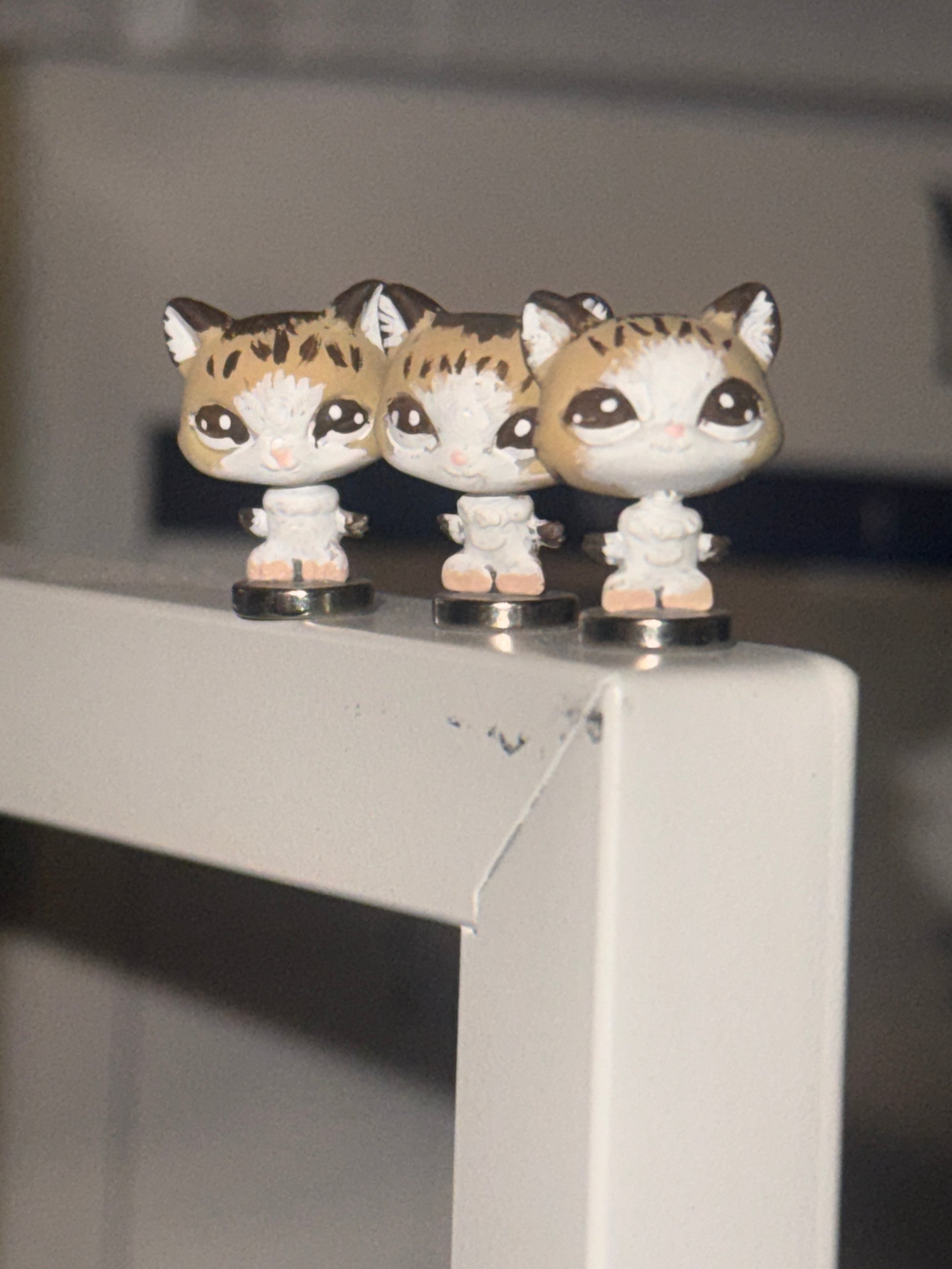 Micro Meowl LPS