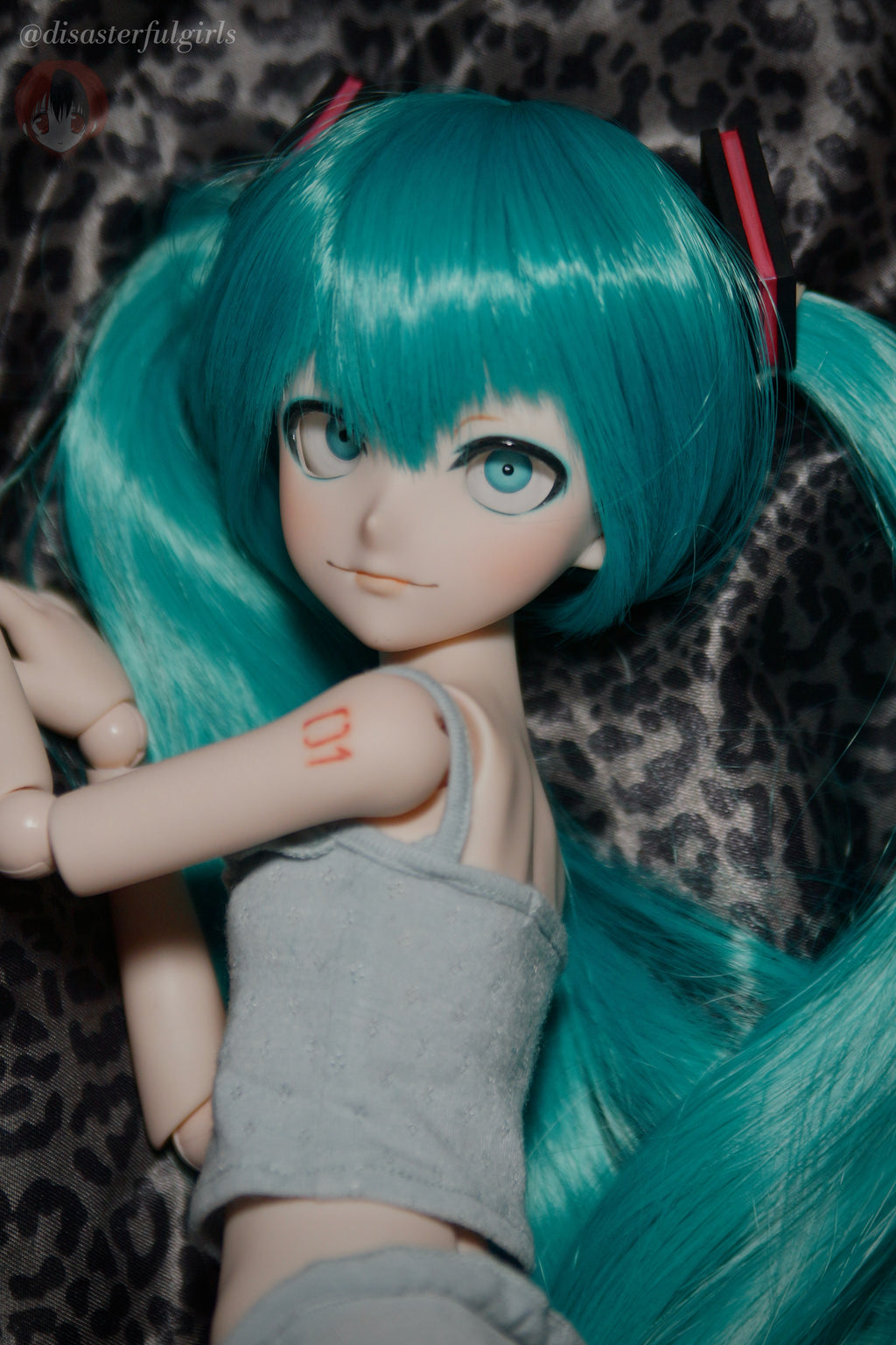 Creepy Miku Full Set Doll (Dollfie Dream Pretty DDH-09 Semi-White)