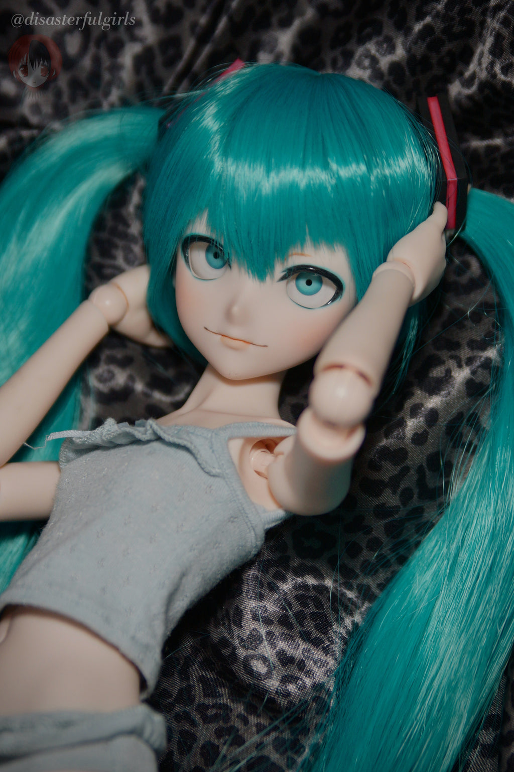 Creepy Miku Full Set Doll (Dollfie Dream Pretty DDH-09 Semi-White)