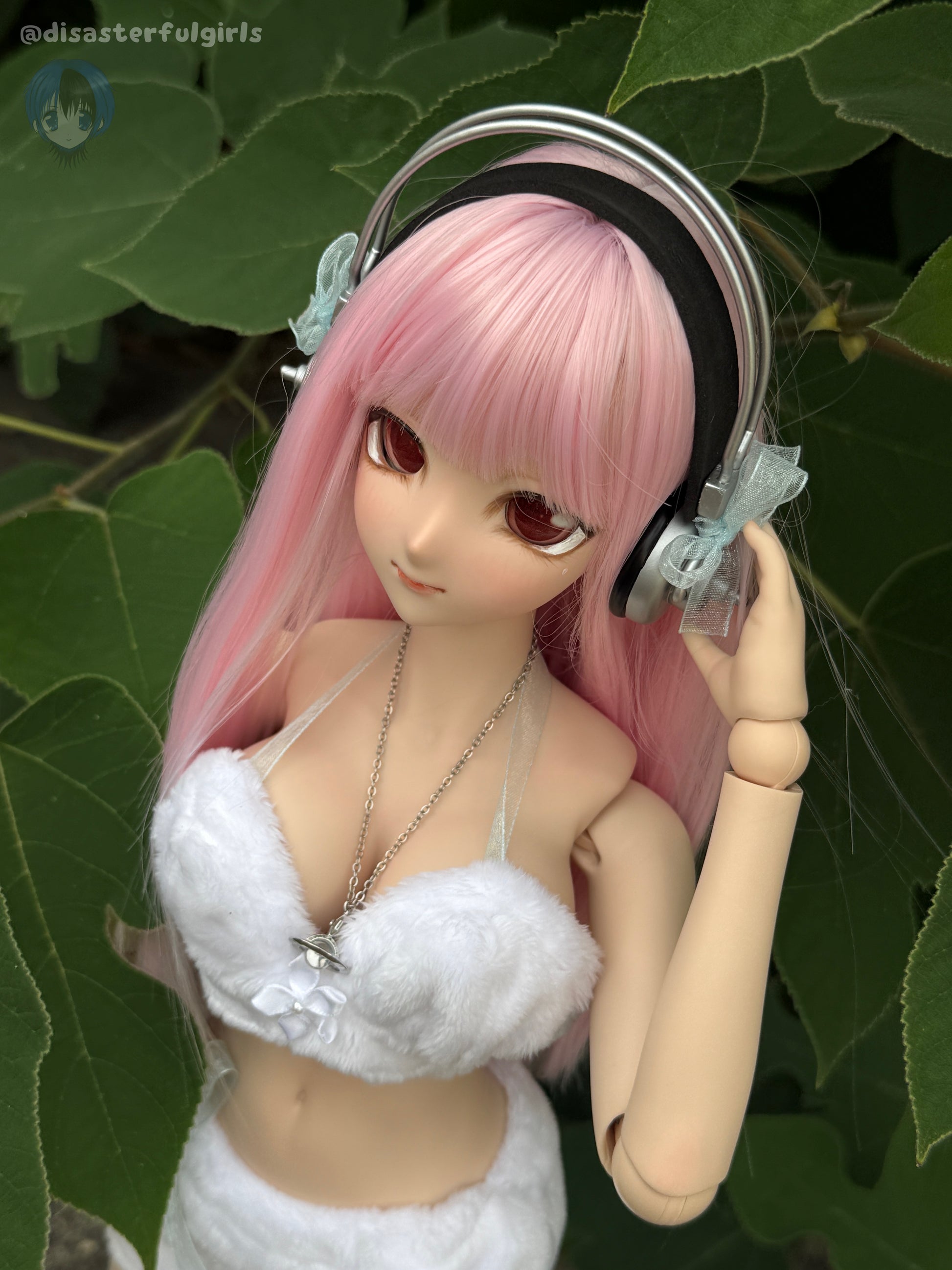 SOLD OUT!! Super Sonico Full Set Doll - “Angel” set (Dollfie Dream 1/3 MJD in FLESH)