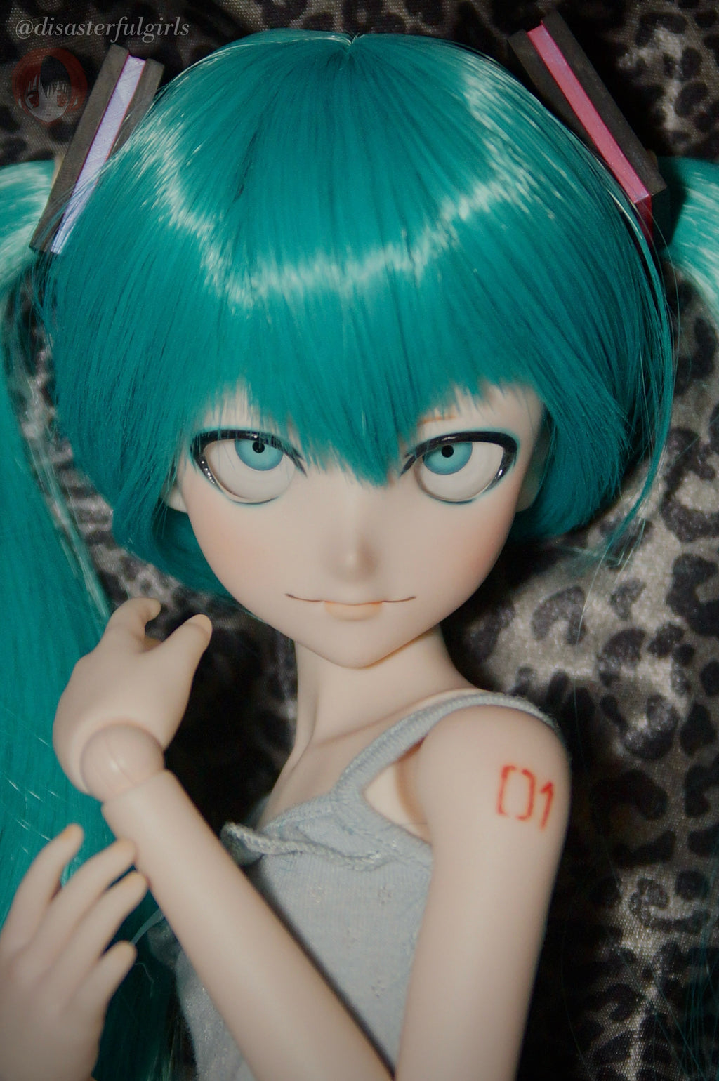 Creepy Miku Full Set Doll (Dollfie Dream Pretty DDH-09 Semi-White)